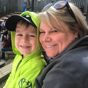 Meet your Posher, Christie